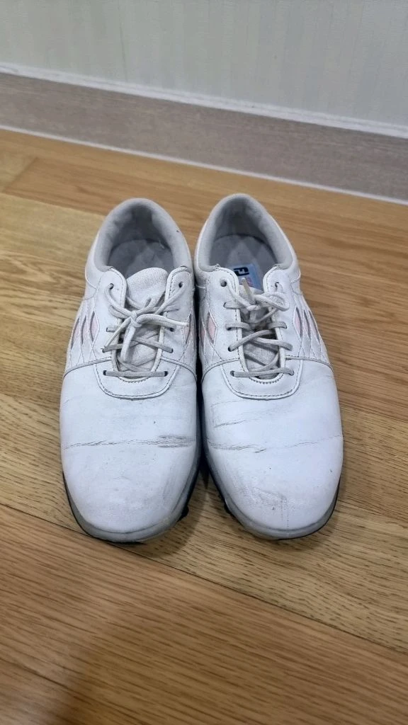 풋조이 여성 골프화235 팝니다. 이미지