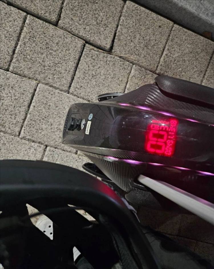 전동 외발 휠 이미지