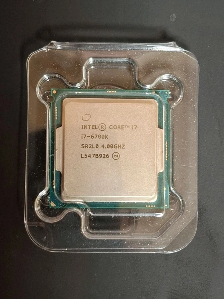 컴퓨터 인텔 6세대 CPU I7 6700K (인텔6세대 소켓 1151) 이미지