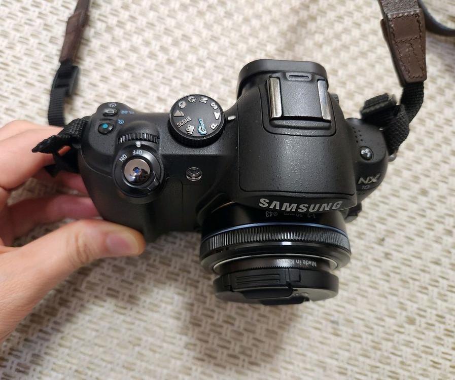 삼성 NX10 바디 + 렌즈 3종(단렌즈/표준/망원) + 필터 6종 풀세트 이미지