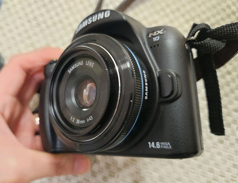 삼성 NX10 바디 + 렌즈 3종(단렌즈/표준/망원) + 필터 6종 풀세트 이미지