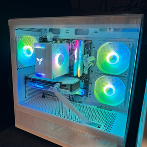 RTX 4060 Ti / 라이젠 7500F / DDR5 32GB 튜닝램 게이밍화이트 pc 이미지