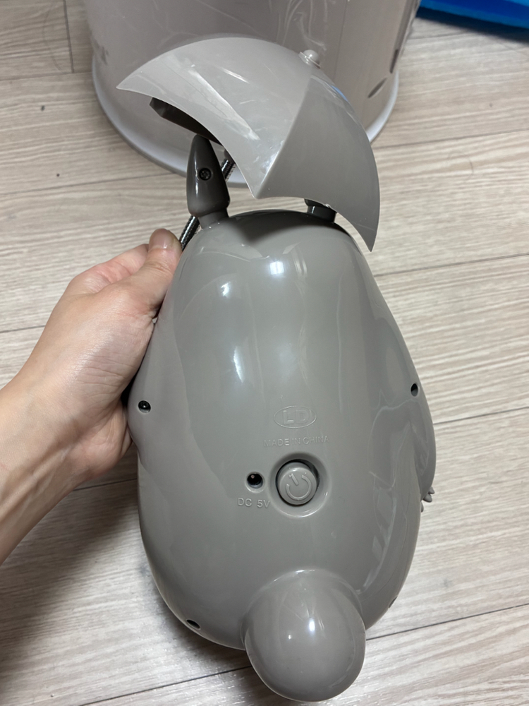 토토로 무드등 이미지