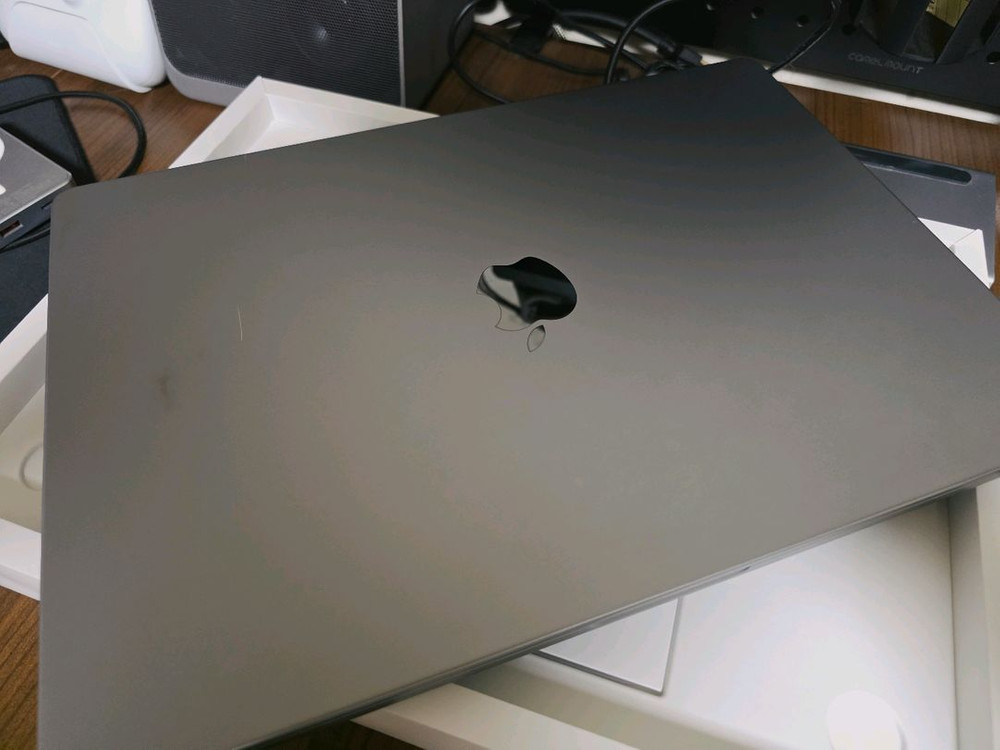 m1 맥북프로16인치 16G 512 이미지