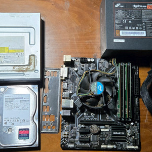 i3-8100 z370m ddr4 16gb 등 일괄 판매 이미지