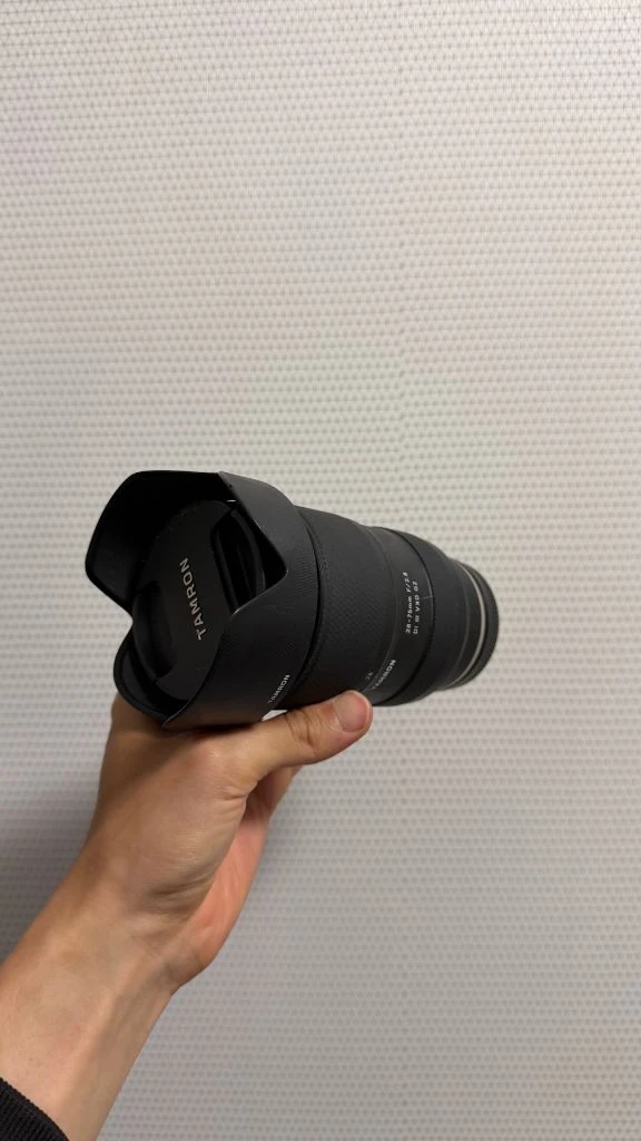 a7c카메라랑 탐론2875g2 팔아용 이미지