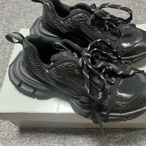 발렌시아가 3xl 블랙 43사이즈 이미지
