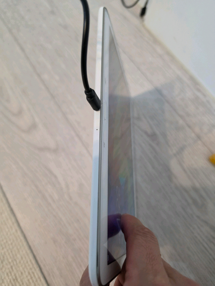 삼성 갤럭시 탭4 SM-T530 10.1인치 [박스있음] 이미지
