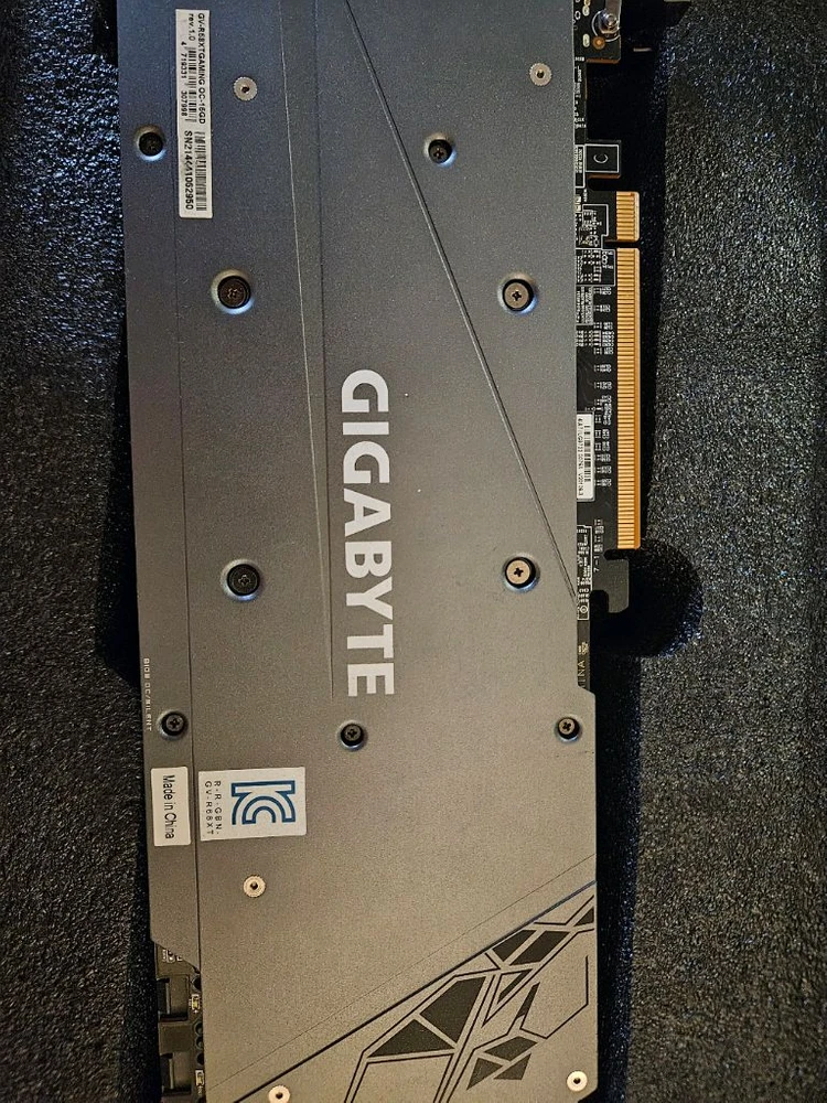 그래픽 카드 RX6800XT 부품용 판매 이미지