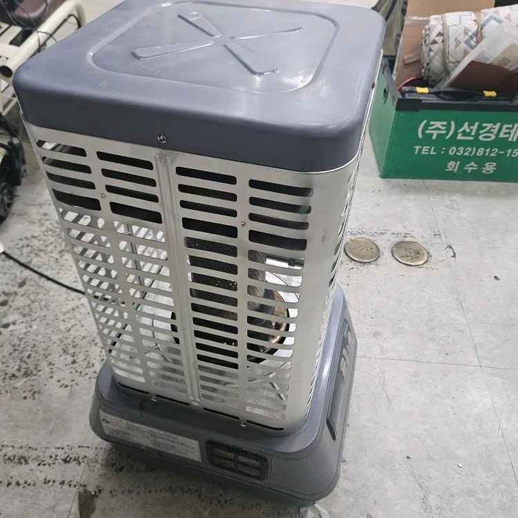 신일 석유난로 히터난로 열풍기 등유난로 로터리난로 캠핑난로 30평형난로 이미지