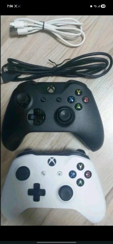 Xbox 컨트롤러 3세대, 호리 파이팅커맨더 패드 이미지
