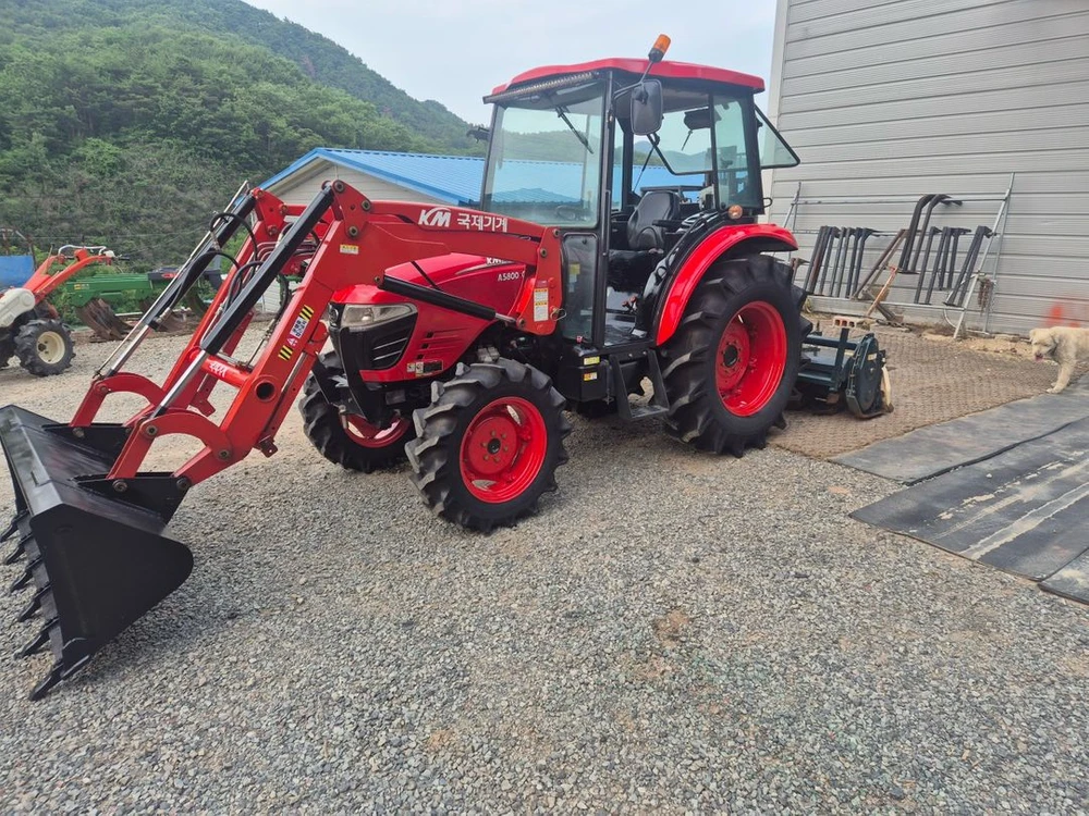 TYM.A5800트랙터 이미지