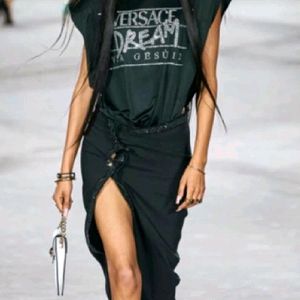 베르사체 비즈 블랙 스커트 이미지