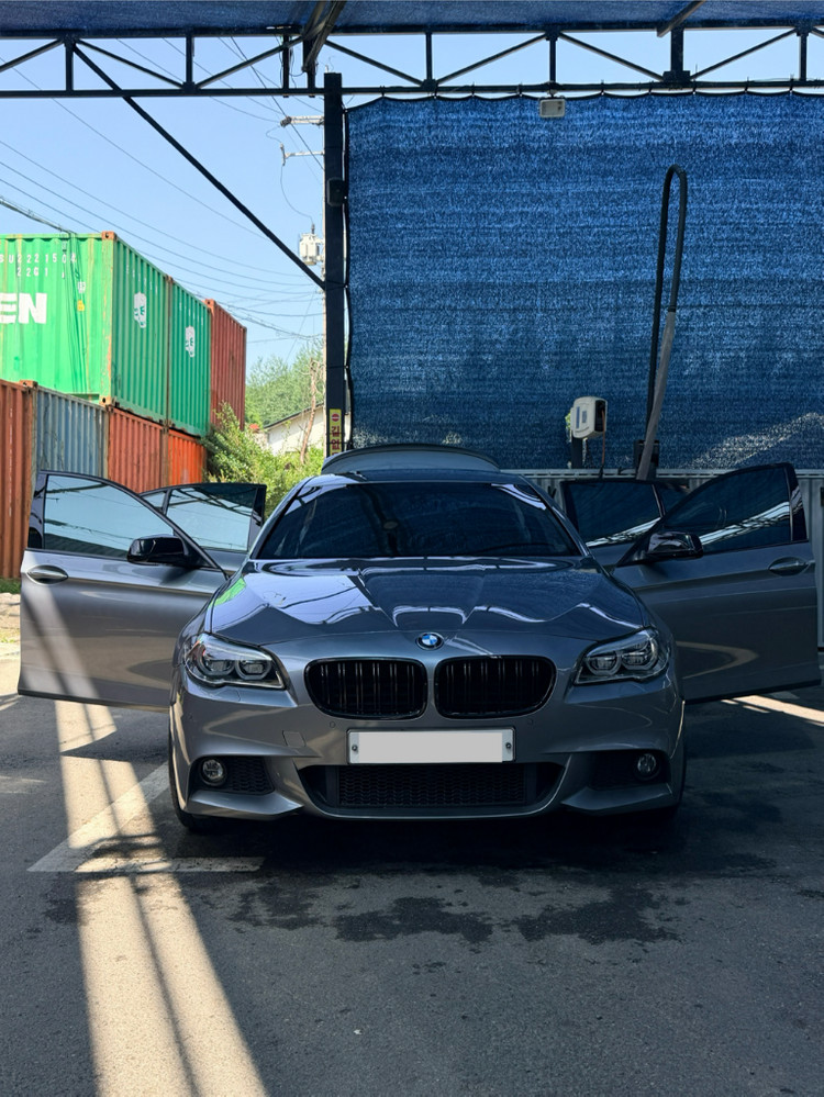 2010년식 BMW f10 528i (n52/자연흡기) 차량 판매합니다 이미지