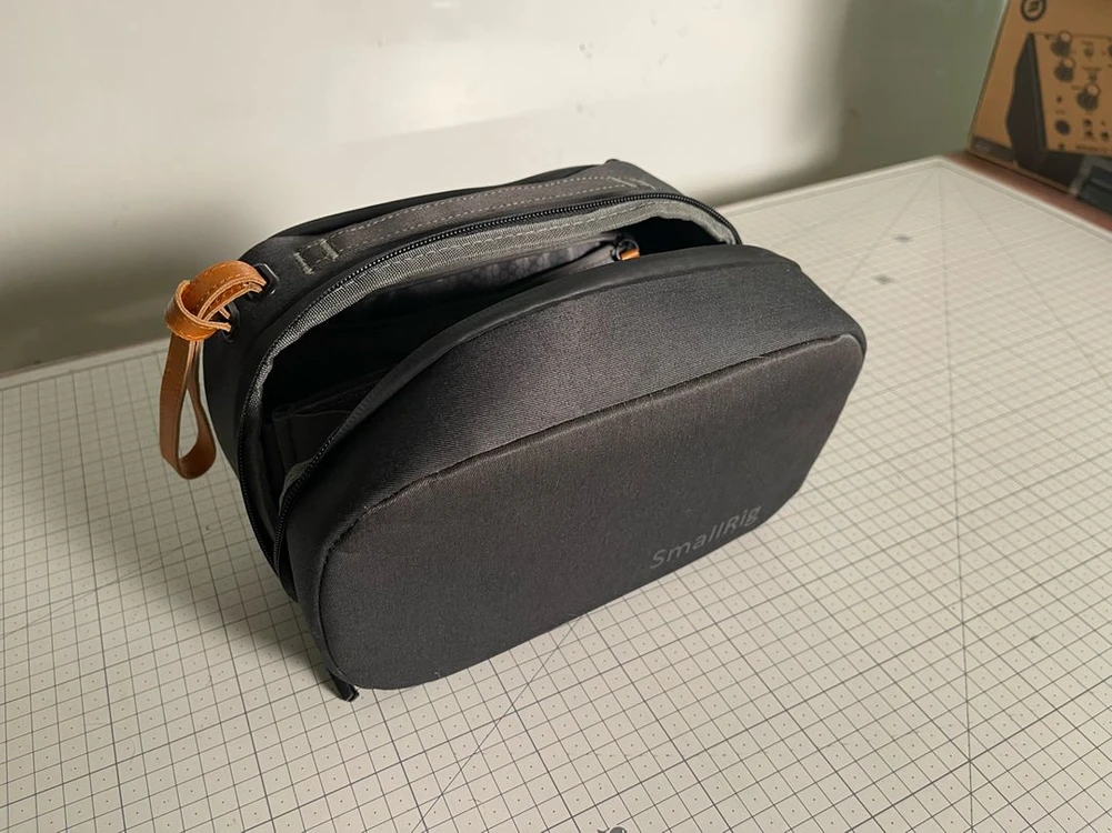 카메라 픽디자인 가방 이미지