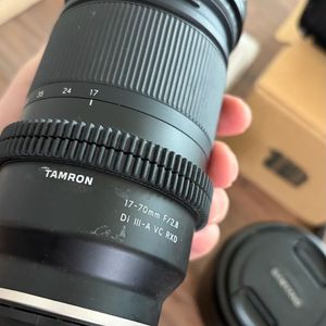 탐론 17-70mm F2.8 표준 줌 렌즈 이미지