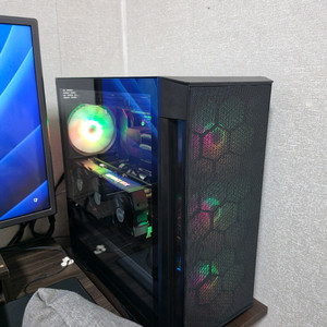 라이젠 7800x3d, rtx4080super, ddr5 32gb 고성능 PC 데스크탑 컴퓨터 본체 팝니다. 이미지