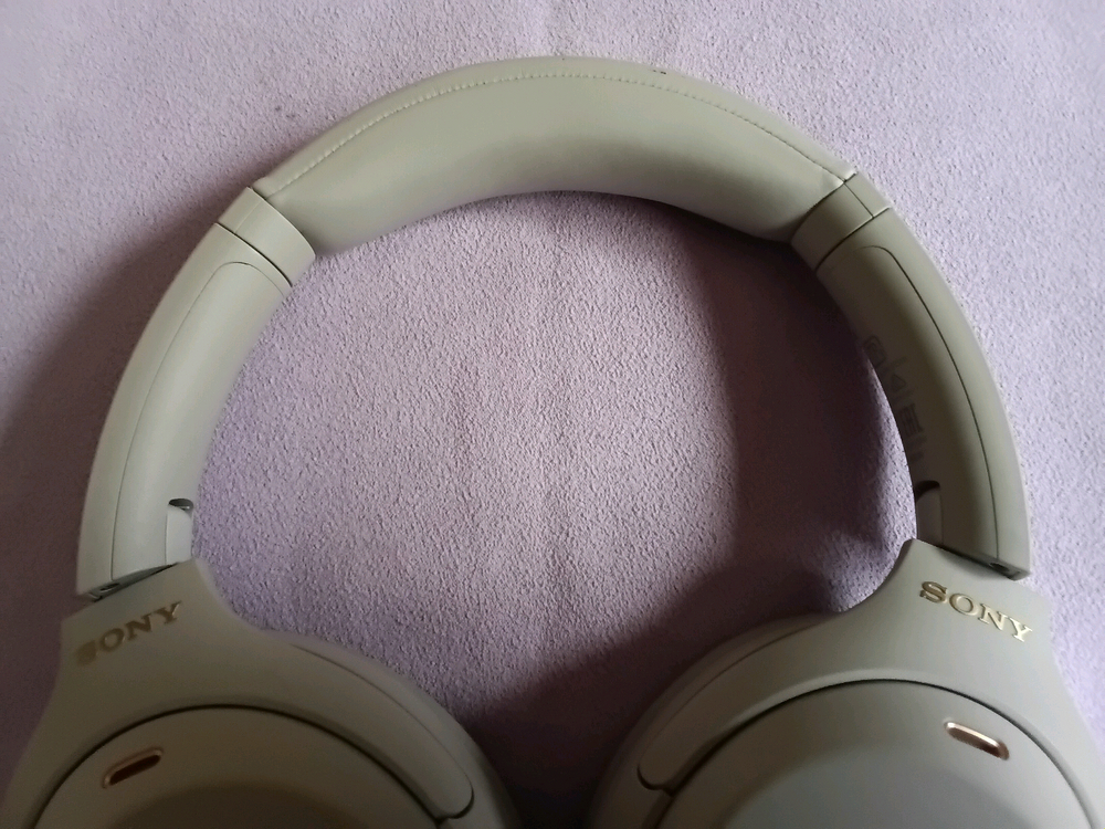 소니 WH-1000XM4 이미지