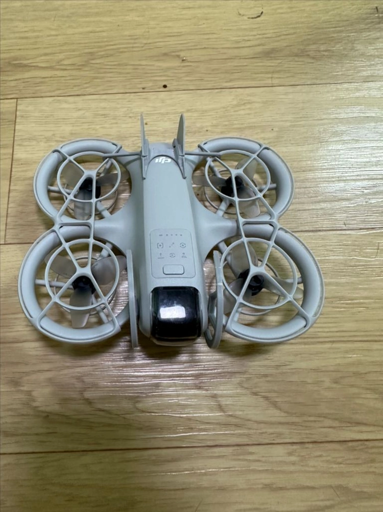 DJI NEO 이미지