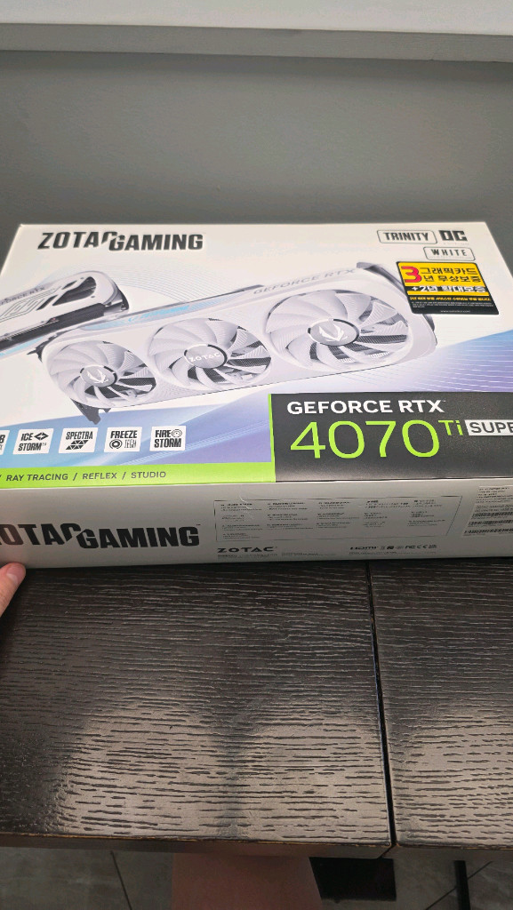 부산 조텍 rtx4070 ti super 화이트 팝니다 4070tisuper 이미지