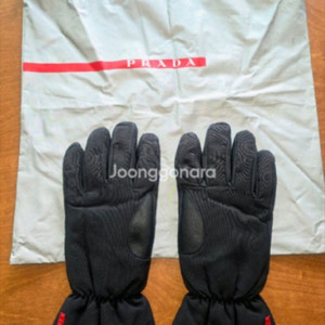(가격인하) 정품 PRADA SPORT GLOVES 프라다 장갑 스포츠 윈터 글러브 블랙 사이즈 8호 이미지