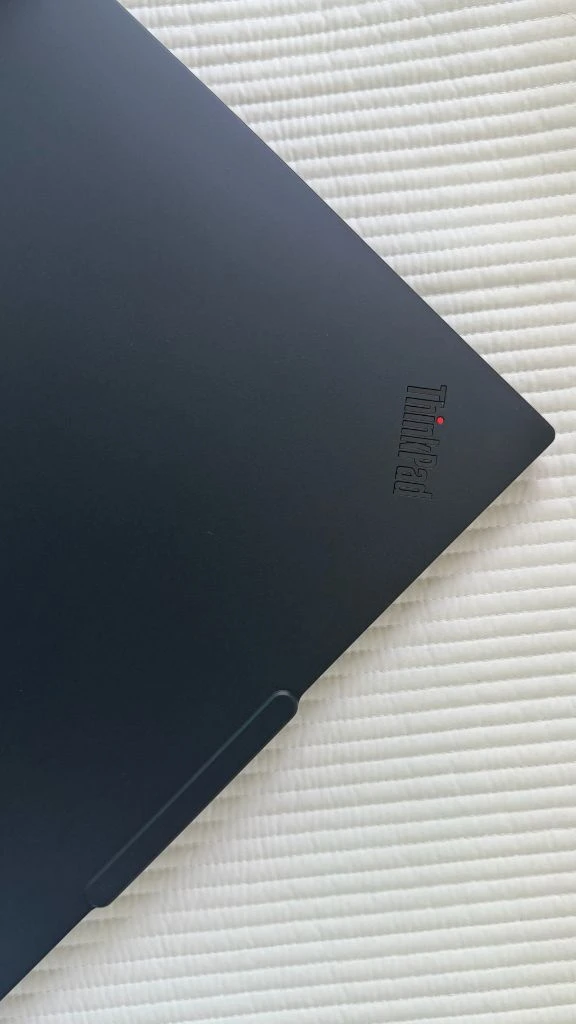 미개봉급_씽크패드 T16 G4 (235u, 32GB, 1TB) 이미지
