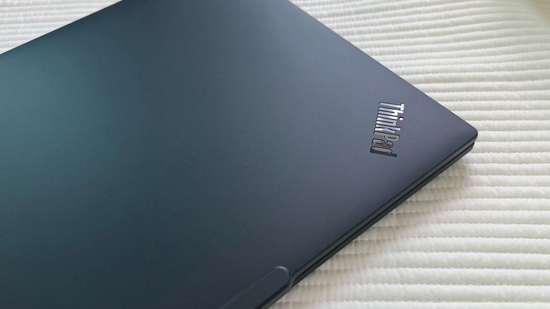 미개봉급_씽크패드 T16 G4 (235u, 32GB, 1TB) 이미지