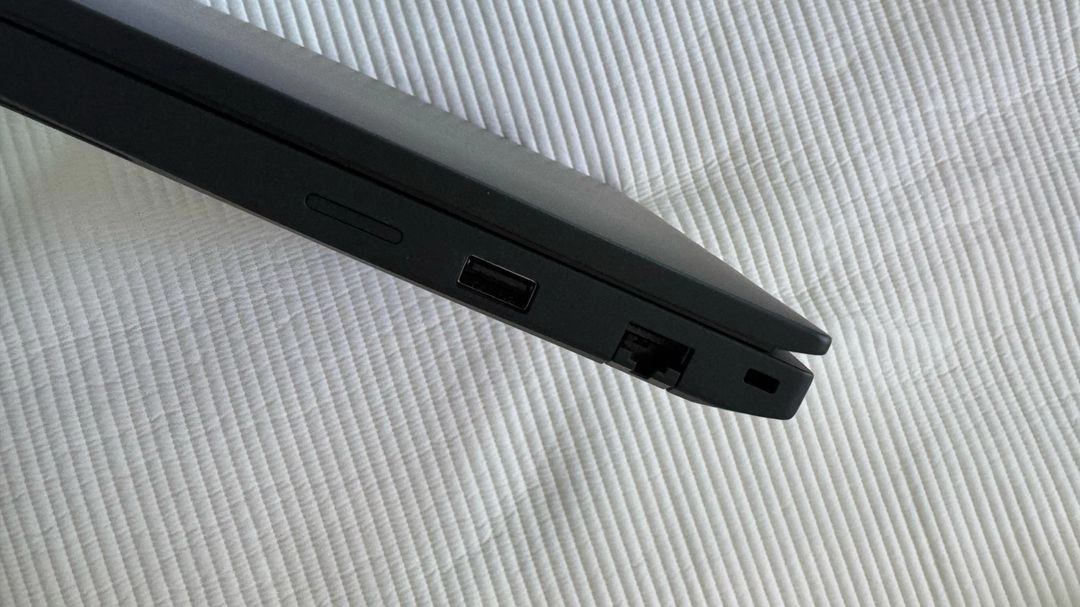 미개봉급_씽크패드 T16 G4 (235u, 32GB, 1TB) 이미지