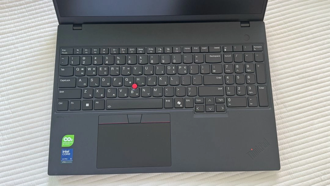 미개봉급_씽크패드 T16 G4 (235u, 32GB, 1TB) 이미지