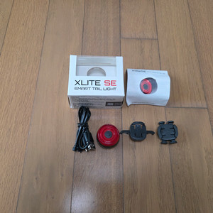 엔피트닉스 Enfitnix Xlite SE 스마트 자전거 후미등 이미지