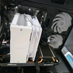 i5 12400f rx6600 컴퓨터 본체 팝니다. 이미지