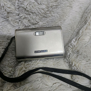 삼성 vluu i70 빈티지 디카 레트로 카메라 이미지