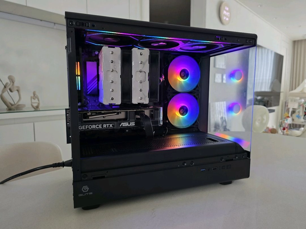 라이젠 9600X , RTX 5060Ti 컴퓨터 팜 이미지