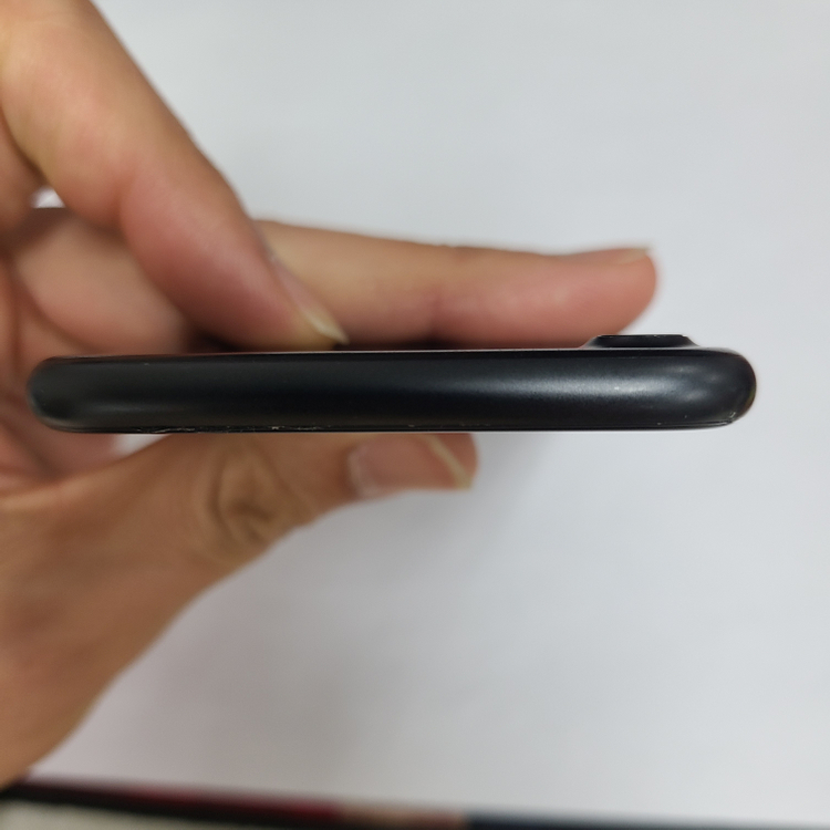 아이폰7 매트블랙 128GB 배터리100% 레트로 사진폰 101571 이미지