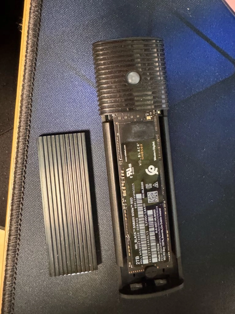 western digital 웬디 WD SN850X 2TB 이미지
