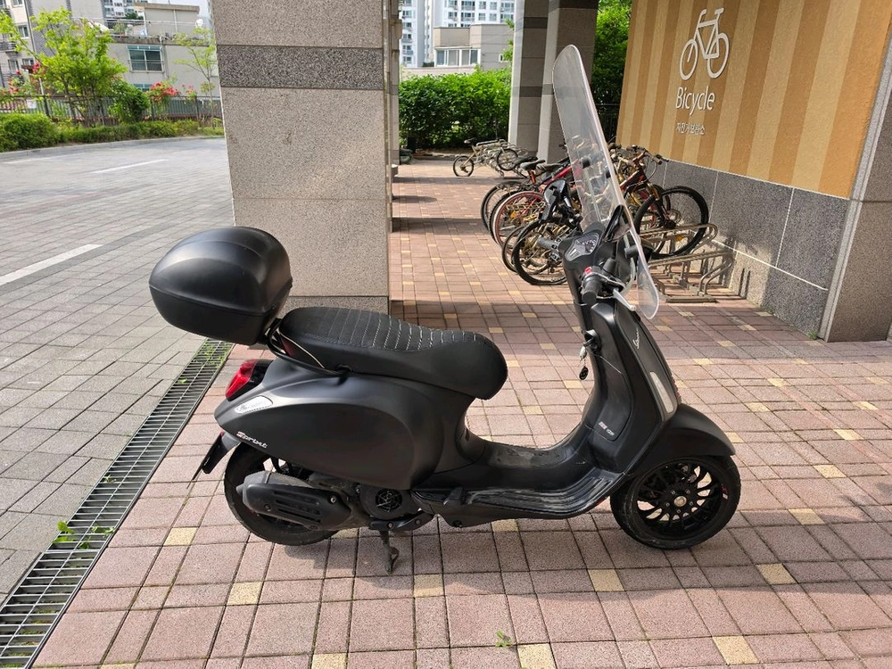 2024년식 베스파 스프린트 탑박스튜닝 이미지