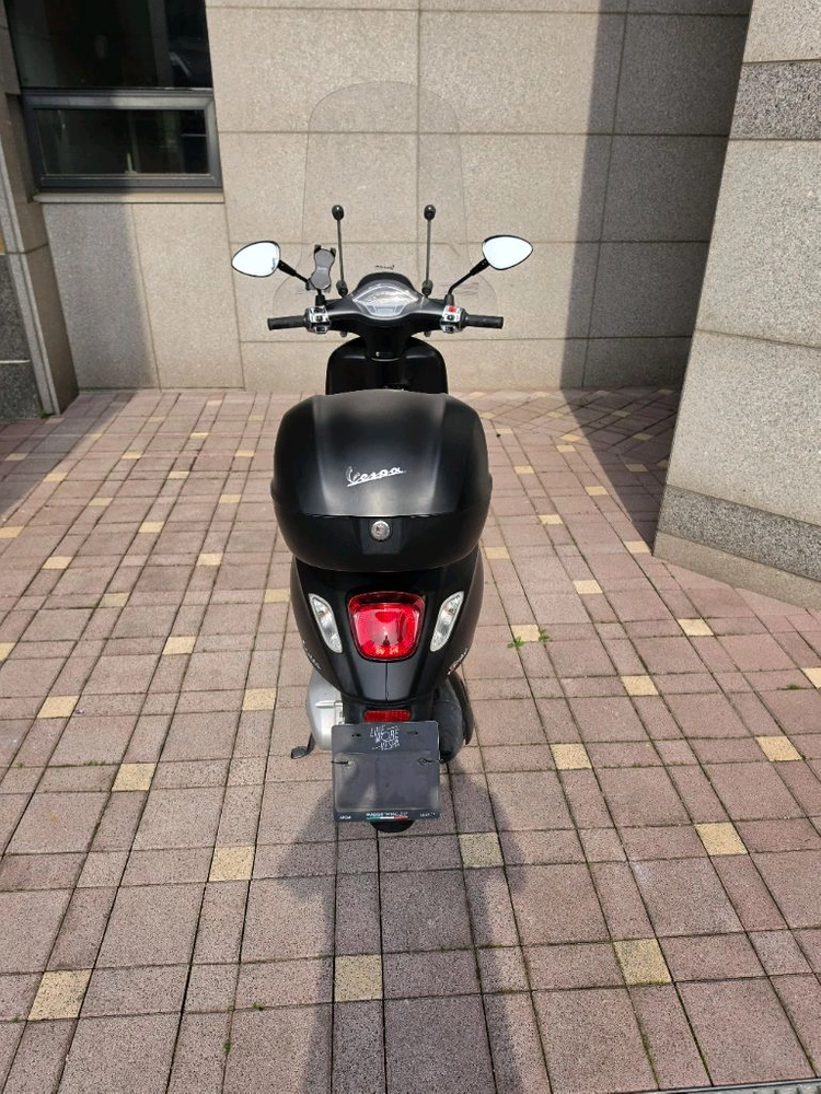 2024년식 베스파 스프린트 탑박스튜닝 이미지