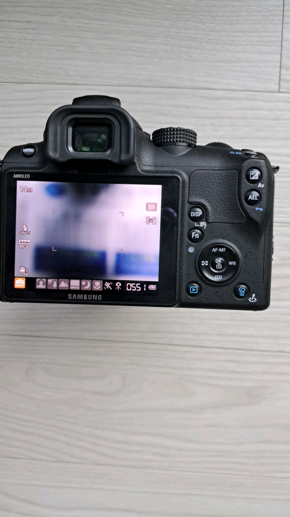 삼성 미러리스NX10+AF18~55후드풀세트 이미지