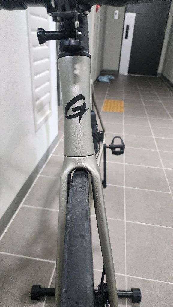 거스토 코브라L 105di2 (대차가능) 이미지