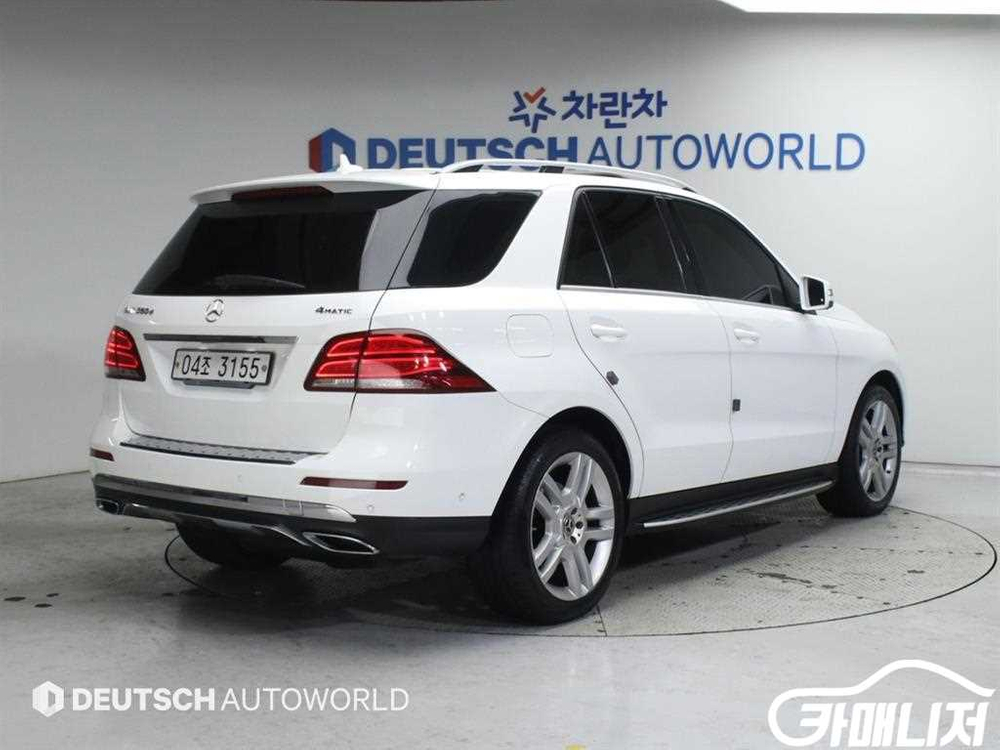 [벤츠]GLE 클래스 W166 GLE 350 d 4MATIC 이미지