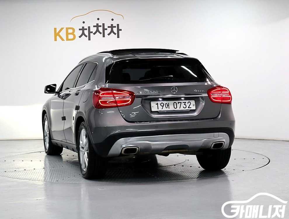 [벤츠]GLA클래스 X156 GLA200 D 4MATIC #고유가특가 이미지