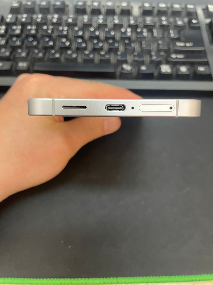 갤럭시S26플러스 화이트 256GB 무잔상 상태좋은풀박스중고121만8천팜 이미지