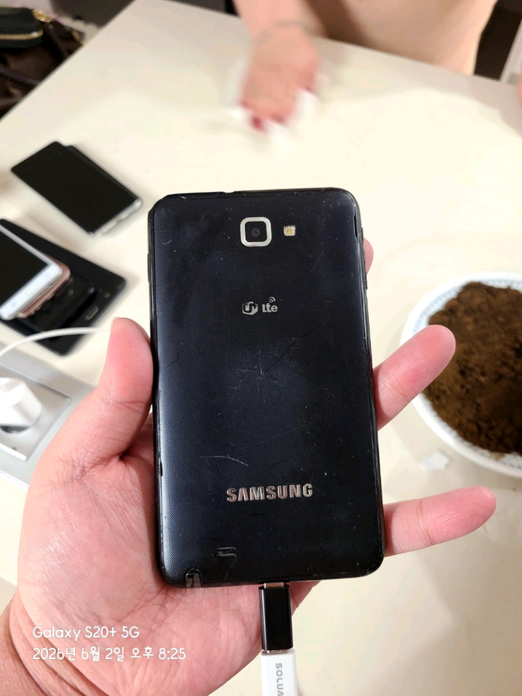 s7,s8+,s20+,j5,탭a6,갤럭시 진, 노트1 중고폰,침수폰 일괄판매 이미지