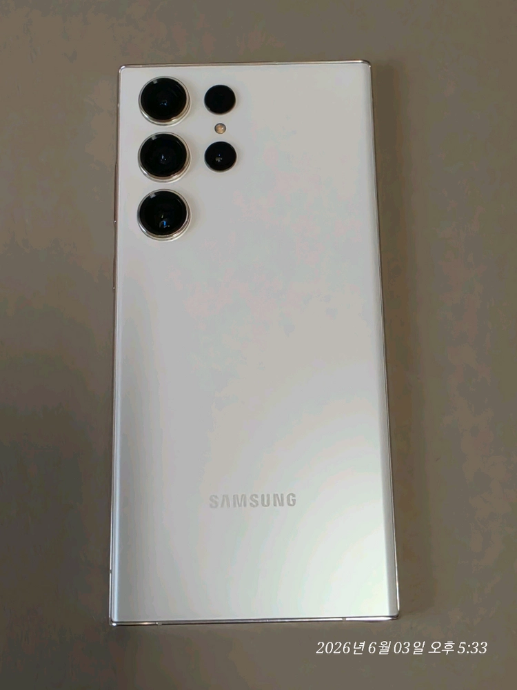 갤럭시 S23울트라 512GB 크림 자급제 흑점 , 가속도센서 , 자이로스코프센서 이상 - 안심되는 중고거래