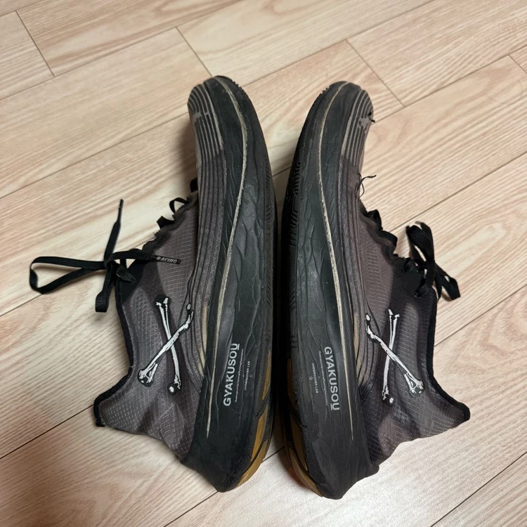 NIKE GYAKUSOU ZOOM FLY 나이키 갸쿠소우 줌플라이 285 이미지