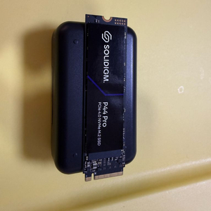 솔리다임 P44 pro 2TB 팝니다. 이미지