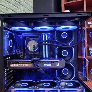 미사용 ) 9800X3D & RTX5070 컴퓨터 PC 이미지