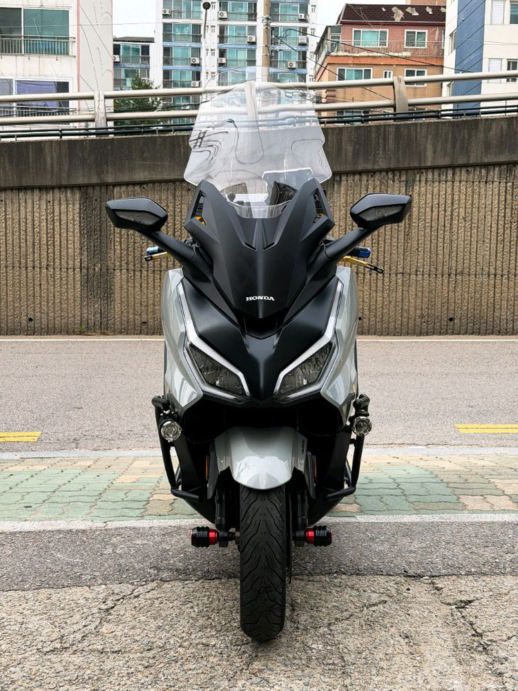 포르자350 혼다 2025년식 페리 신형모델 판매합니다 이미지