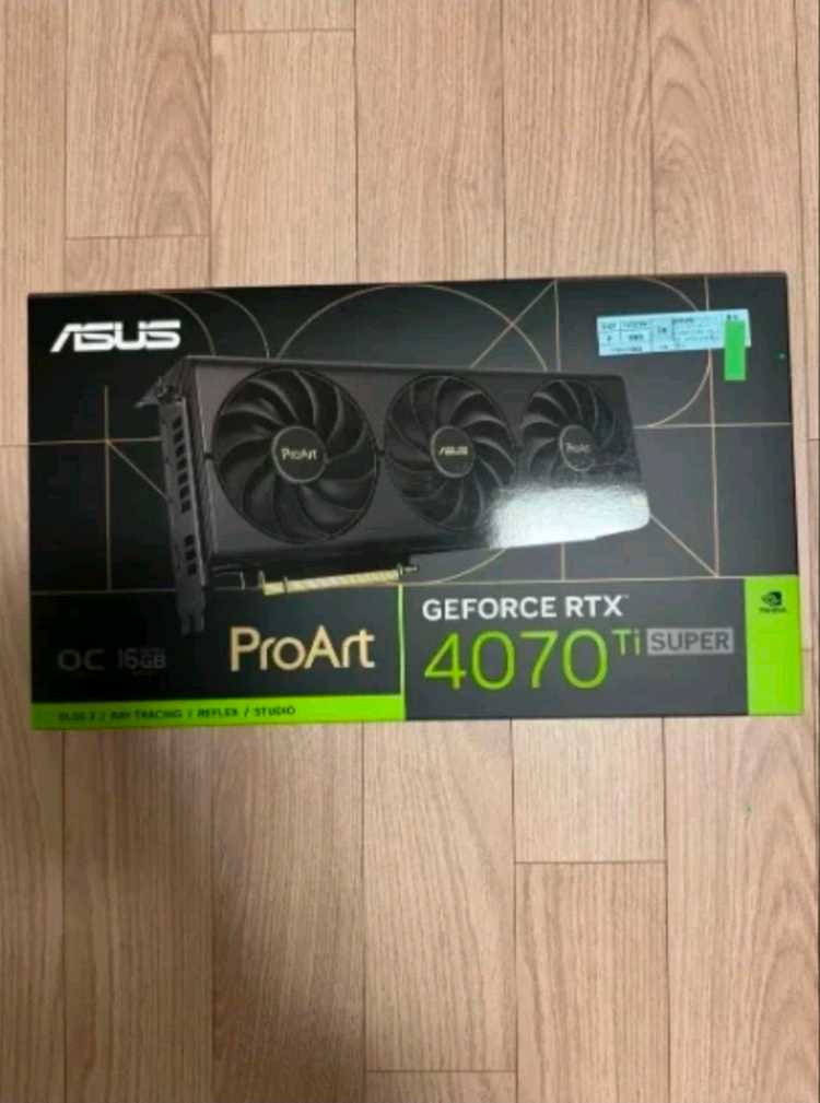 [미개봉] ASUS - ProArt RTX 4070 Ti SUPER 이미지