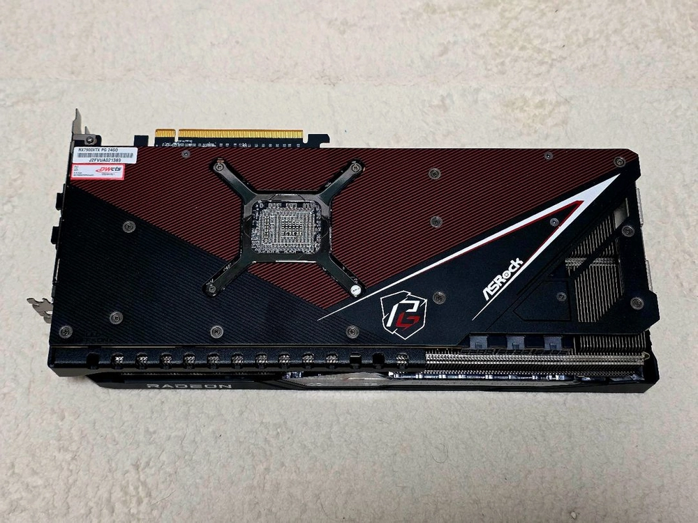 AMD 라데온 ASROCK 팬텀게이밍 RX 7900XTX 24GB 그래픽카드 (7900 XTX) 이미지